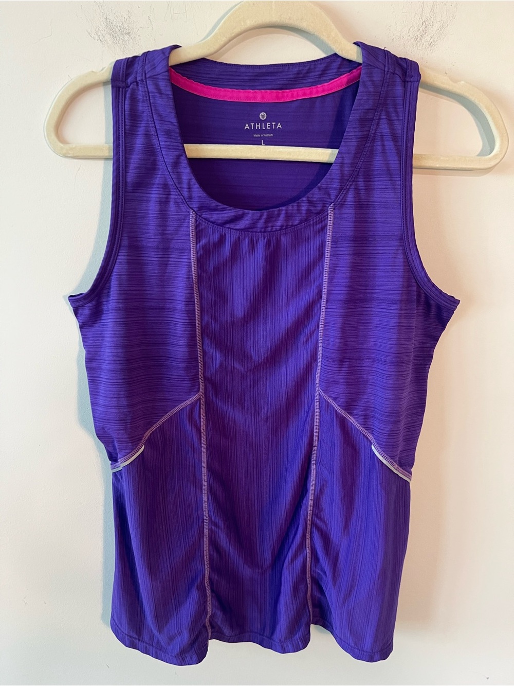 Athleta Women's Run On Tank Top Reflective Running Size L Purple